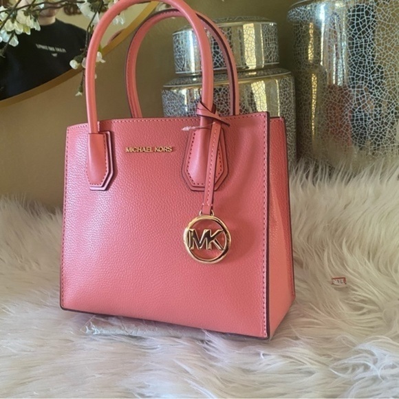 New Michael Kors Mercer medium messenger Bag - Picture 15 of 15